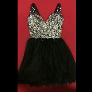 Homecoming dress NEED GONE